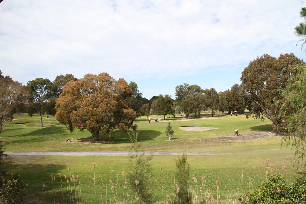 Primbee Golf Place Inn Wollongong المظهر الخارجي الصورة
